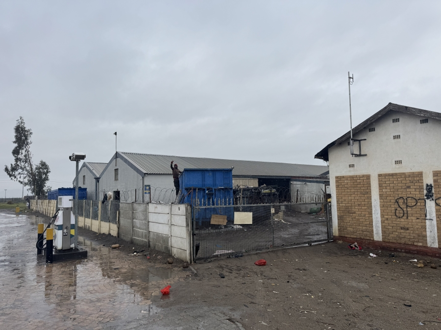Commercial Property for Sale in Hex Industrial Western Cape